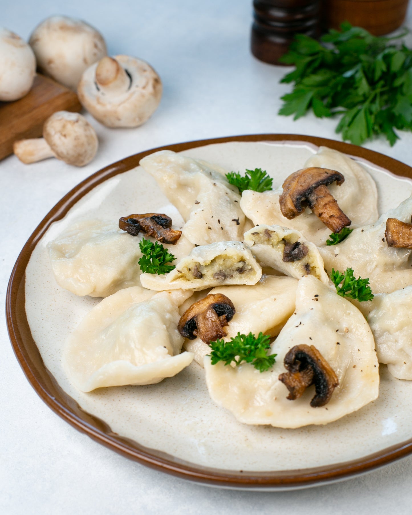 Вареники с картофелем и грибами